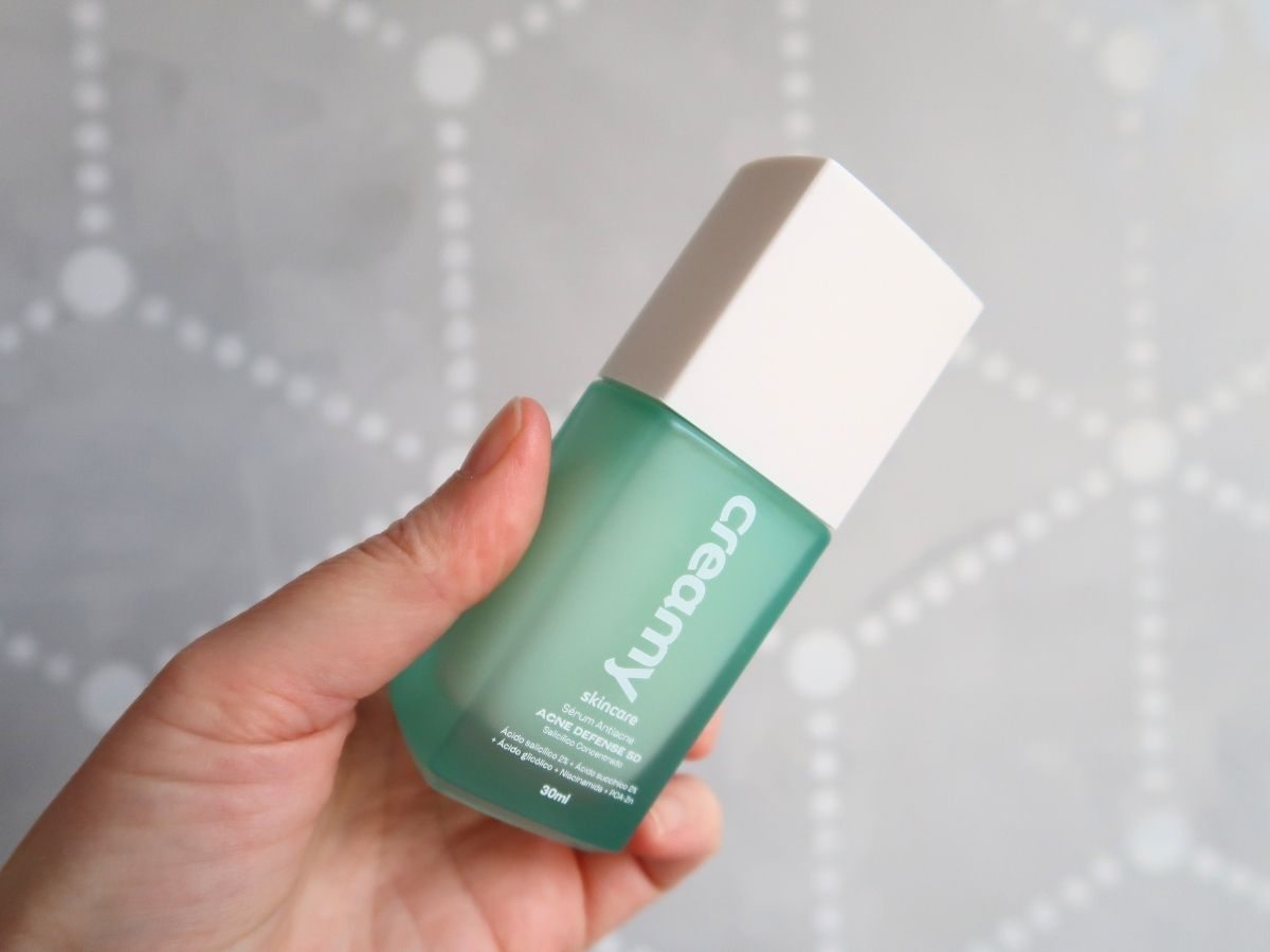 Testei na pele oleosa: Acne Defense 5D Creamy